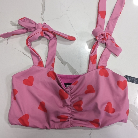 Beach Riot Amelia top - Picture 2 of 5